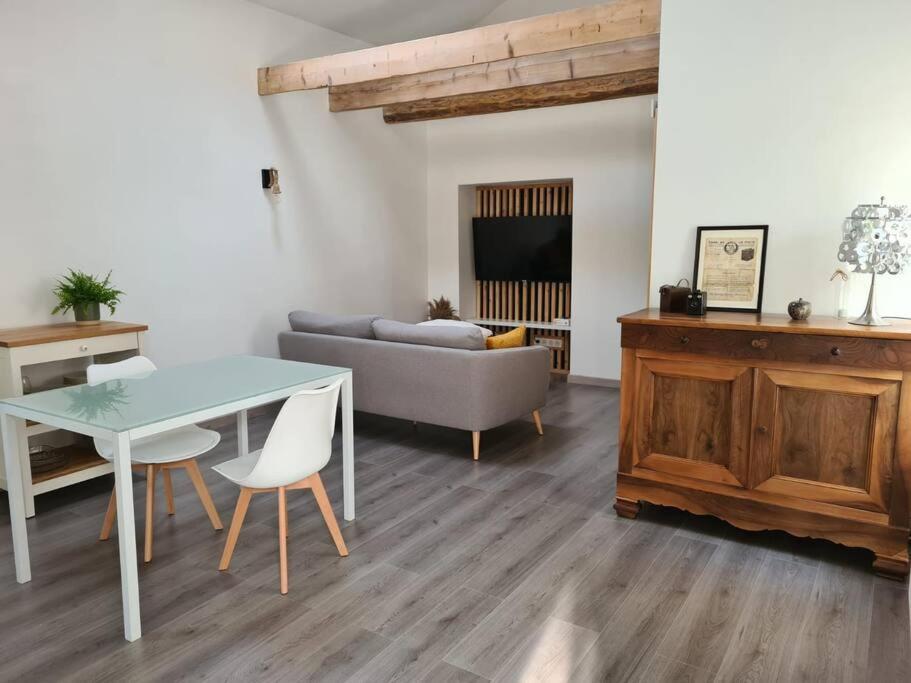 Joli Appartement Tout Confort Chalon sur Saone Esterno foto